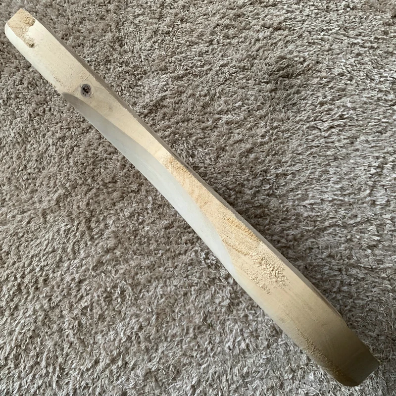 Low Price Active Bass Guitar Body Solid Basswood Right Hand Unfinished Tiny Damages and Dirty YB408