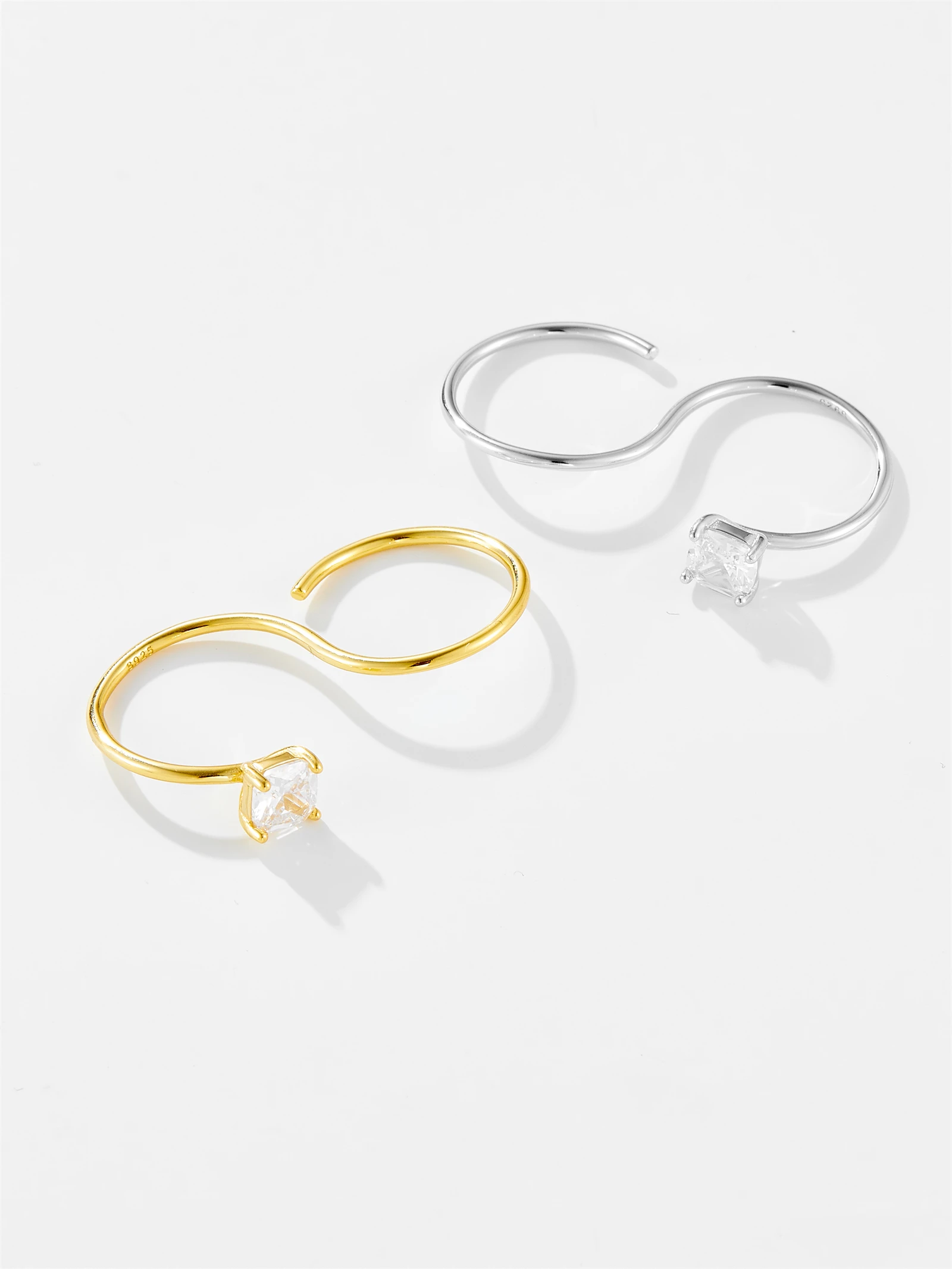 ANDYWEN 100% 925 Sterling Silver Gold dwa palce S geometryczne kobiety rozmiar pierścionek luksusowy kryształ szlachetna biżuteria 2024 S klejnoty — zdjęcie 2