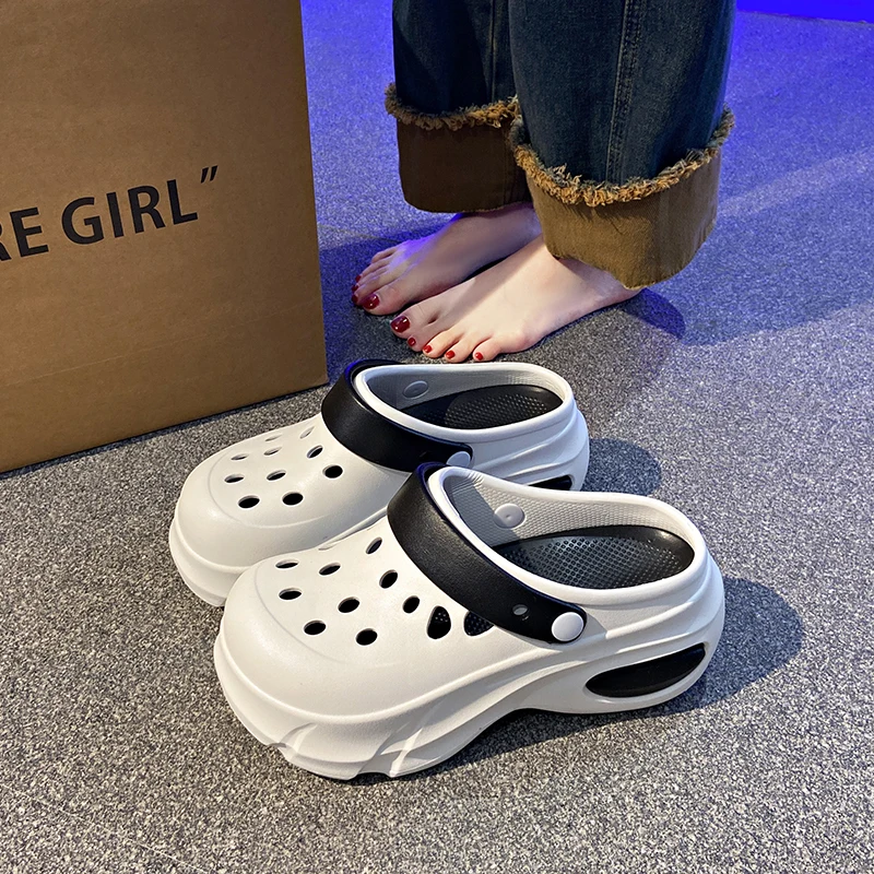 

Пара новых женских тапочек, износостойких, нескользящих, спортивных сандалий и тапочек для верхней одежды, удобная, простая и модная женская обувь.