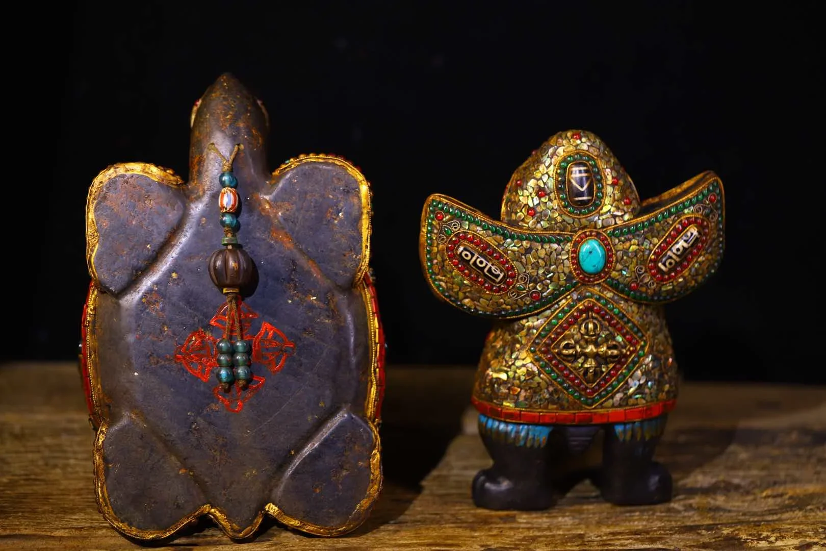 

13"Old China Collections Old Meteorite Mosaic Gem gZi Beads Turquoise Garuda Dhwaja Buddha Turtle Statue Base Worship Hall