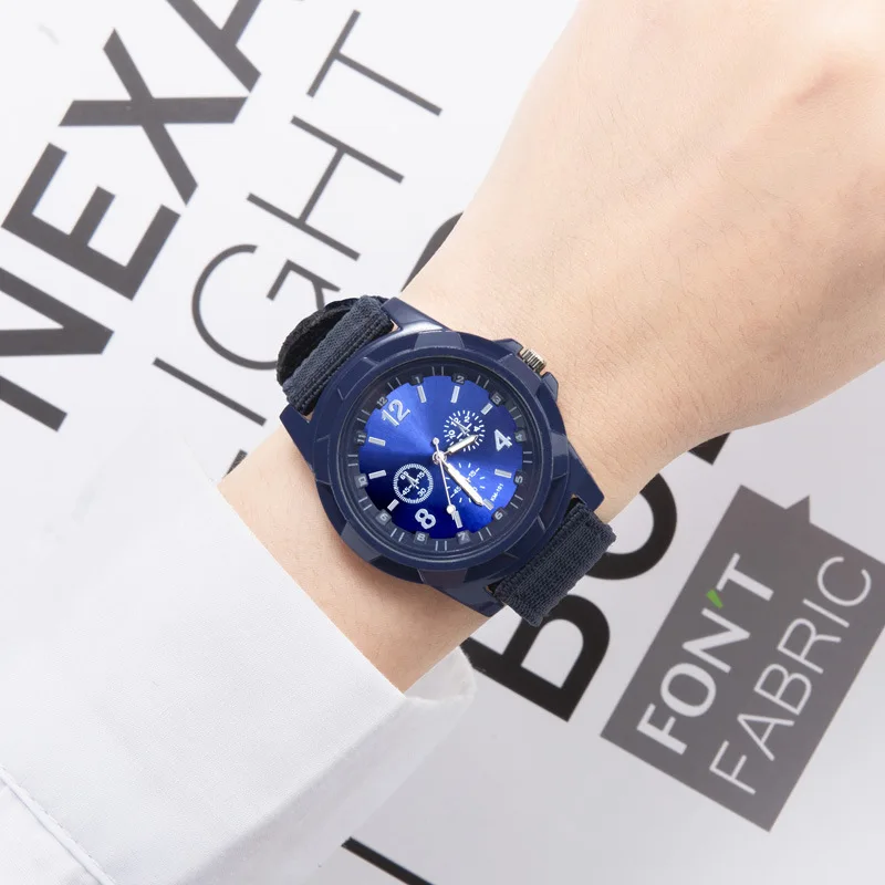 YIKAZE 2024 밀리터리 쿼츠 손목 시계, 야외 스포츠, 캐주얼 패션 하이 퀄리티, 원단 스트랩, 학생용 시계