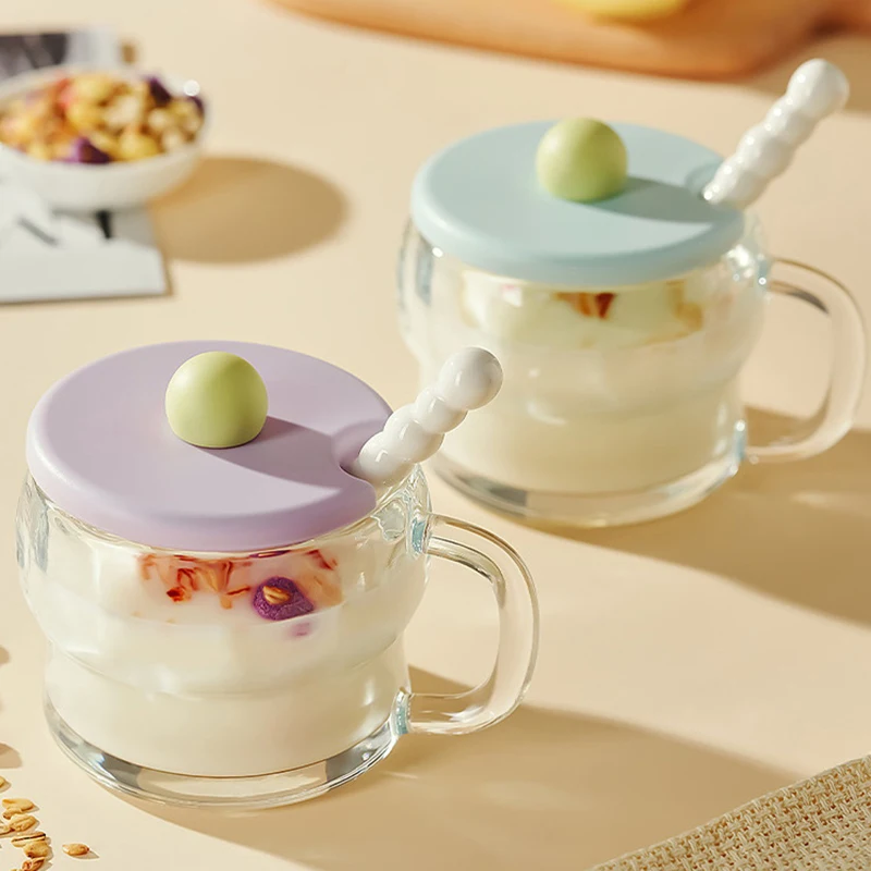 

1Pc Milk Cup With Lid Spoon Transparent Glass Breakfast Cup Handle Oat Milk Yogurt Cup For Kitchen Bowl Portable Cereal Jar