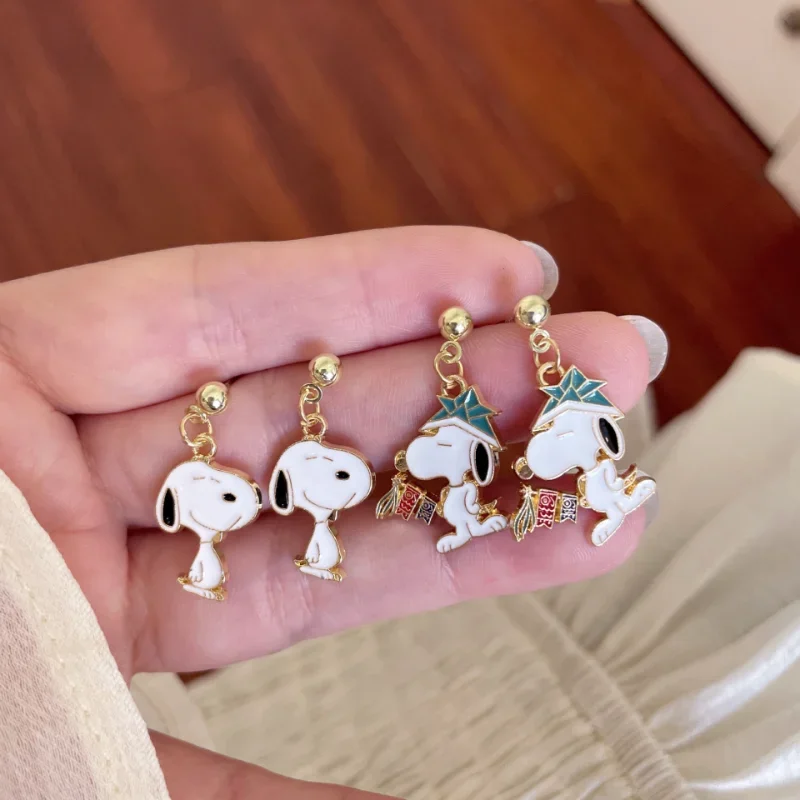 Cute Snoopy Earrings Women Fashion Personality Earring Creative Simple Metal Ear Jewelry Girls Kawaii Accessories Gifts