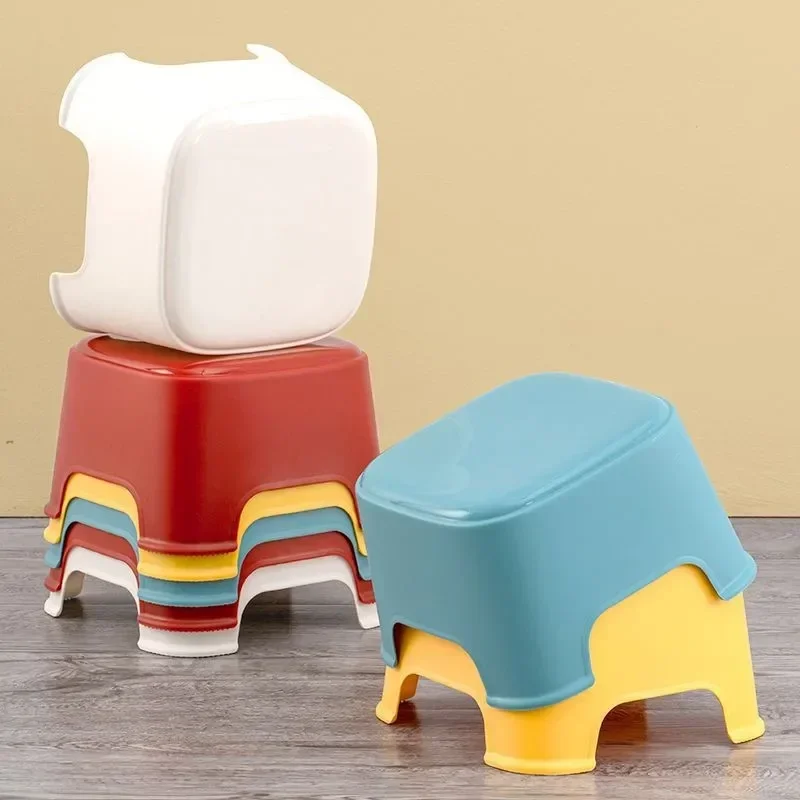 

Thickened PP Plastic Low Stool Cute Bathroom Chair Non-slip Small Bench Change Shoes Small Stool