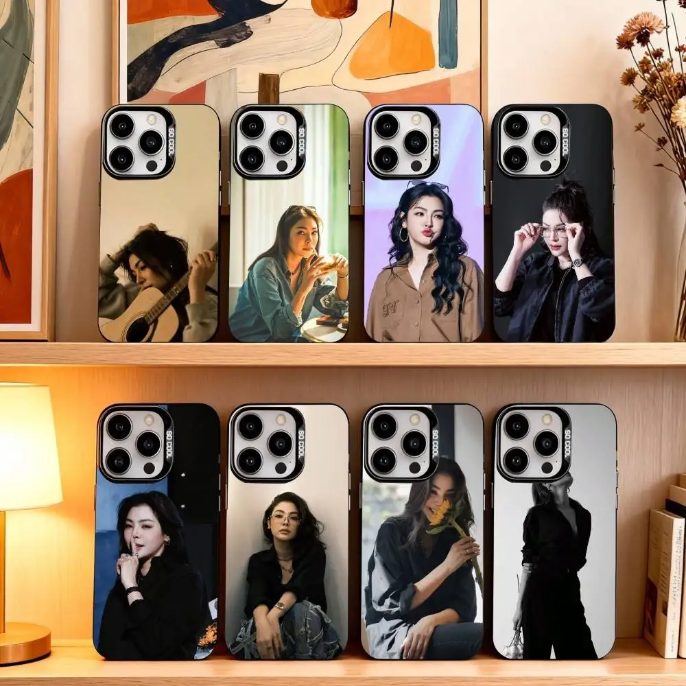 

Faye Peraya Malisorn Phone Case For iPhone17,16,15,14,13,12,11 Plus,Pro Max Black Candy silver phone case