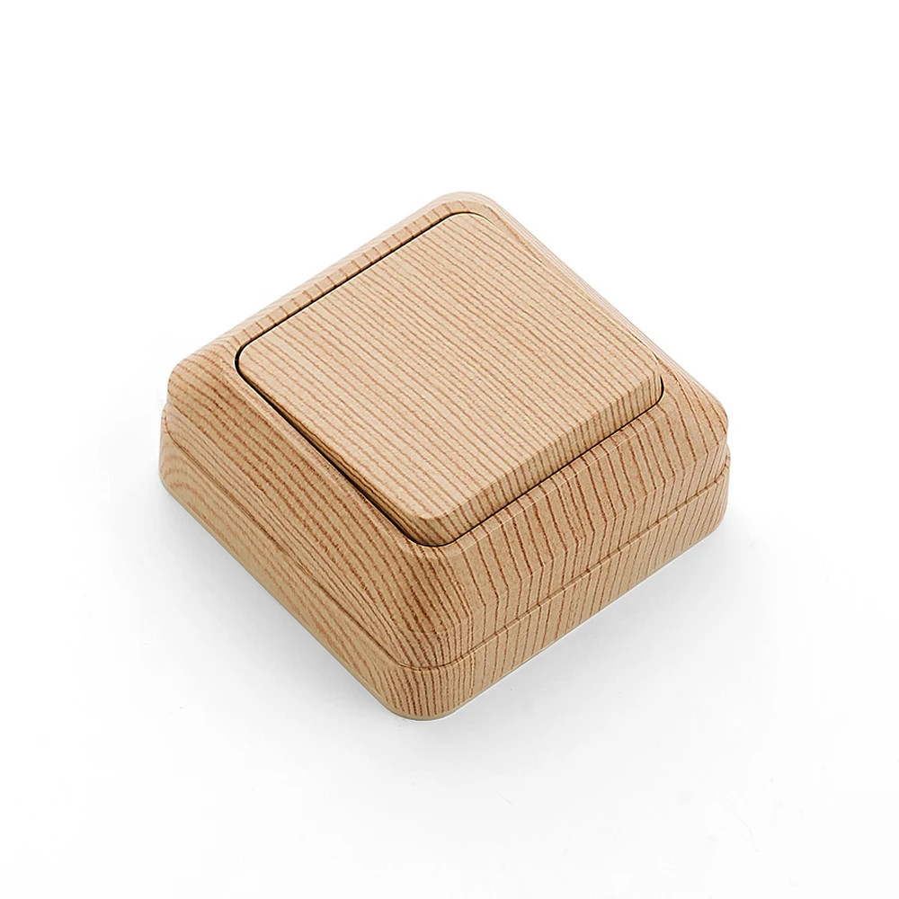 Wood Wall Surface Spray Plastic Flame Retardant 1 Gang 1 Way Button Light Switch On/Off EU Standard Classic Surface Switch Way