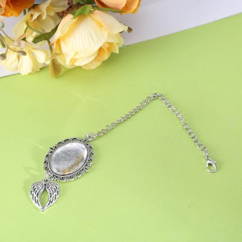 F42F Graduation Gift Alloy Picture Frame Pendant with Decorative Tassels Photo Chain