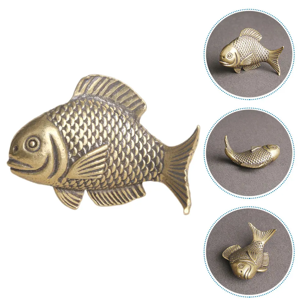 

Retro Golden Fish Shaped Desktop Decor Creative Animal Sculpture Exquisite Small Craft Ornament For Home Office Car Decor Brass