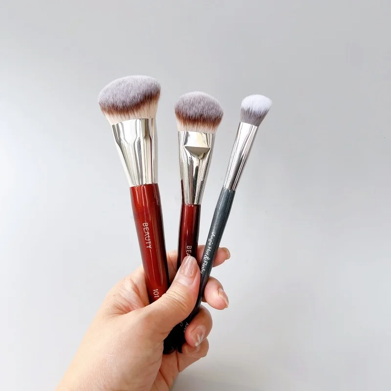 Flawless Face Brush Bundle 5