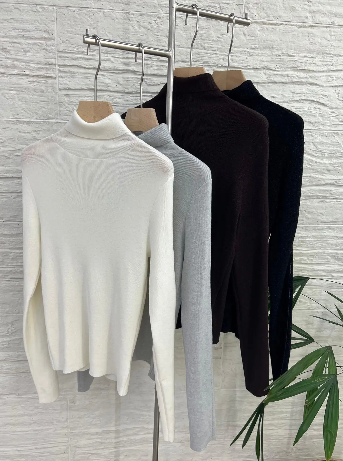 

Women's solid color high elasticity turtleneck wool sweater