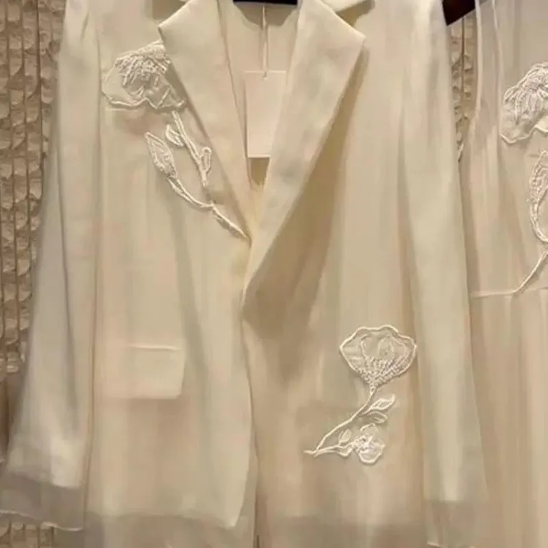 Chic White Flowers Embroidery Mesh Spliced Suit Jacket Gauze Patchwork Net Yarn Blazers Coat Turn Down Collar OL Cardigan Tops