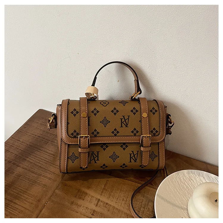 

2026 New Monogram Shoulder Bag, Vintage Floral Crossbody Purse for Women, Versatile Small Top Handle Bag, Luxury Style