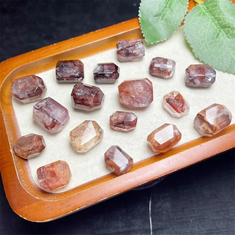 5PCS Natural Freeform Red Fire Quartz Hematoid Crystal Crafts Energy Gemstone Healing Stone Crystal Carved Plant Gift 15-20MM