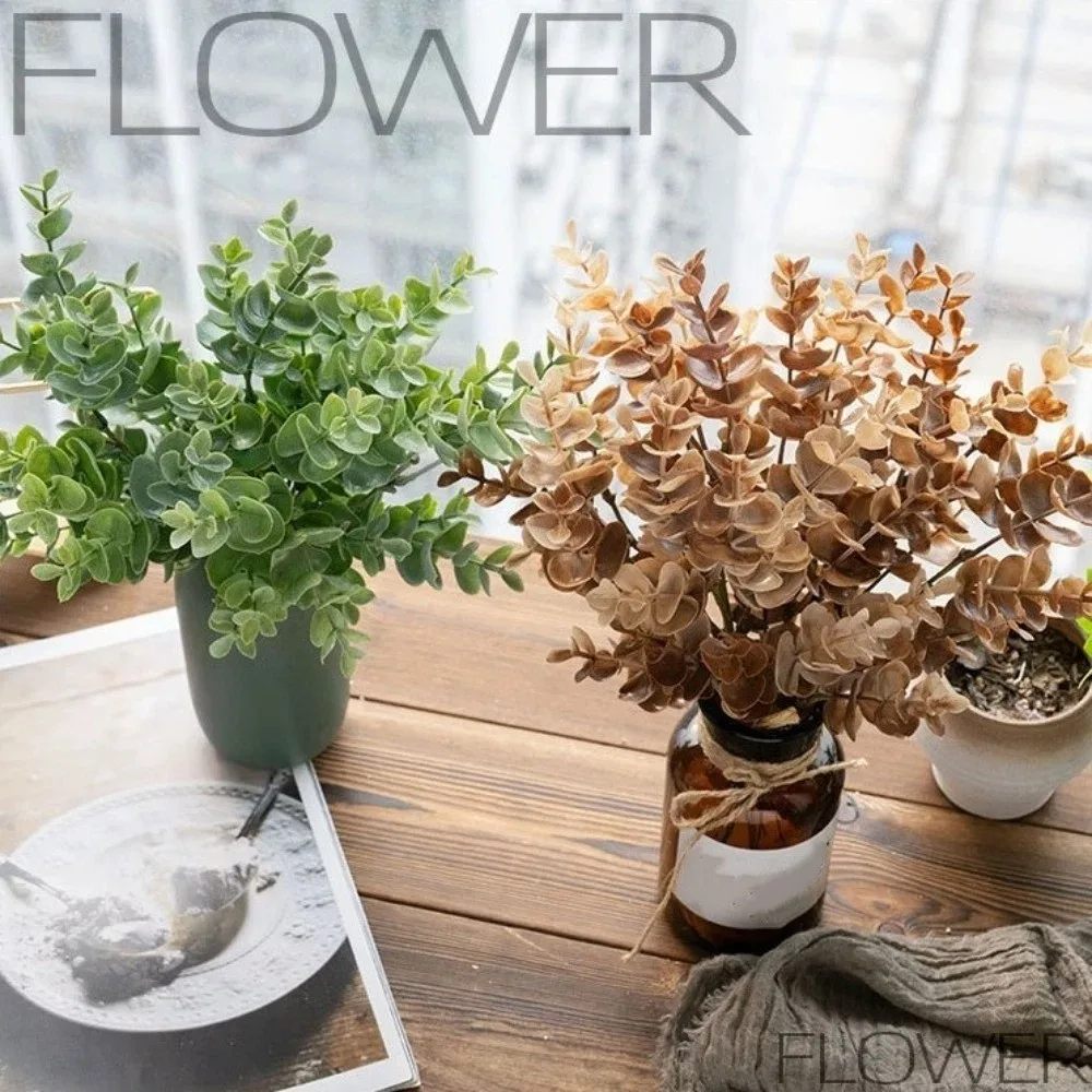 

Plastic Artificial Eucalyptus Bouquet UV Resistant Realistic Fake Eucalyptus Plant Non-Fading Handmade Faux Flower Bouquet
