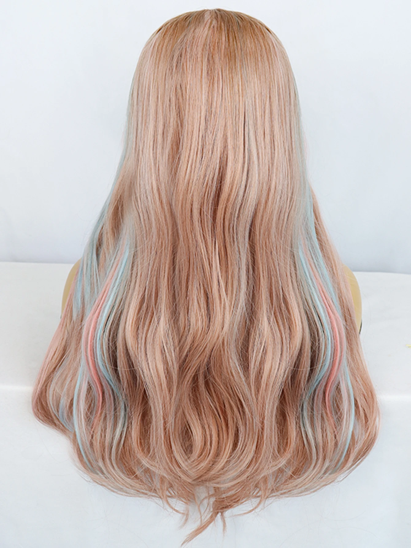 Pastel Pink Blue Highlight Long Wavy Synthetic Wig Middle Part Heat Resistant Wigs For Women European Daily Cosplay