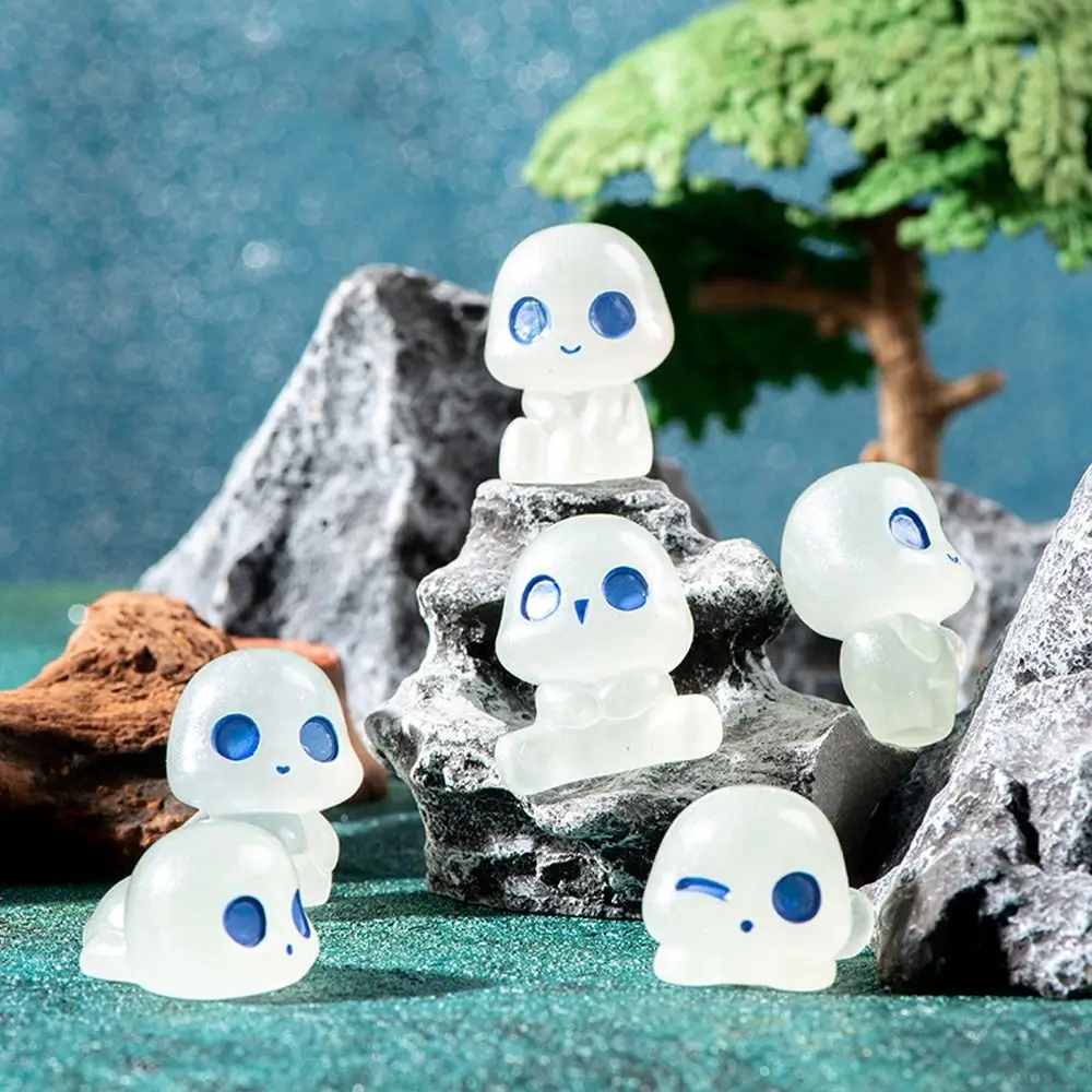 10pcs Cute Luminous Tree Elf Figures Glow in Dark Resin Crafts Cartoon Alien Ornaments DIY Realistic Micro Landscape Decoration