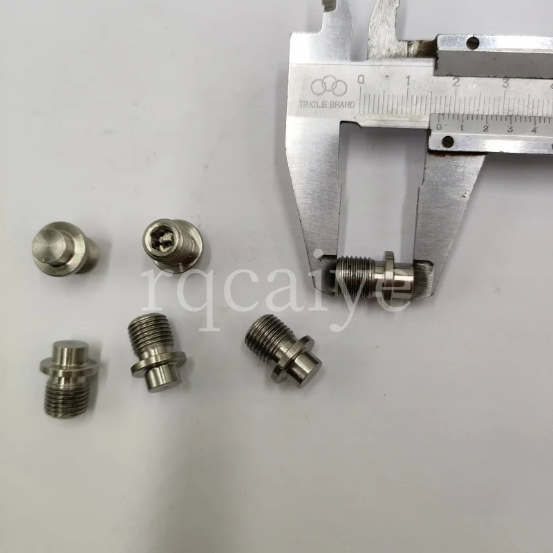 10 PCS Stainless Steel Locking Screw L2.030.421 For CD74 Offset Printing Machinery Parts
