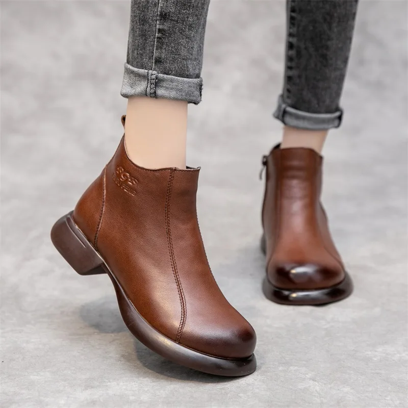 

Warm Fleece Lined Short Boots Soft Surface Large Size round Head Retro Style Women's Autumn Winter Fashion Thick Heel Boots