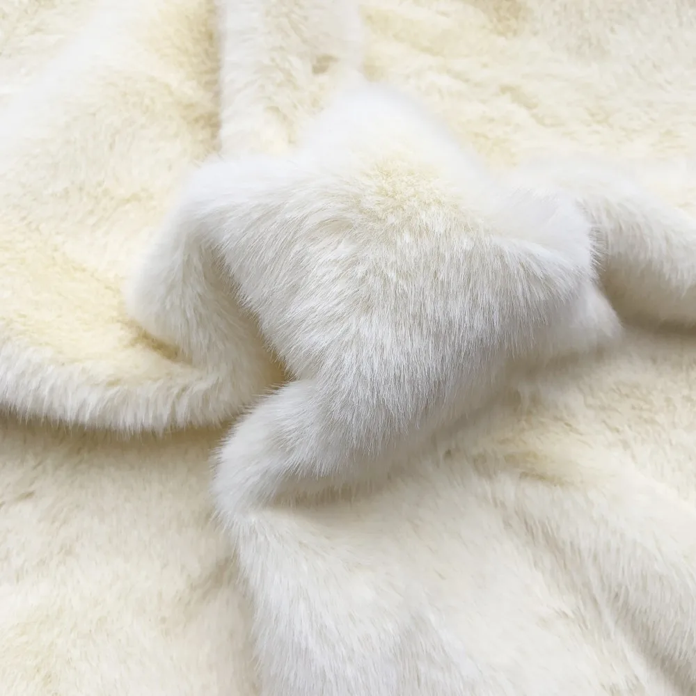 Faux Fur Fabric, Soft Short Pile Plush Cloth, 100% Polyester  Material For DIY Toy Costume Scarf Sewing Craft