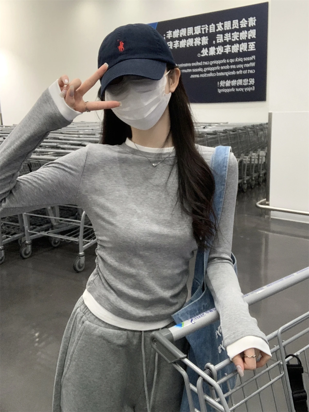 Korean Sle Long Sleeve round Neck T-Shirt Women's Slim Fit Base Layer Top Color Block Pleated Design Commute Fashion Autumn...