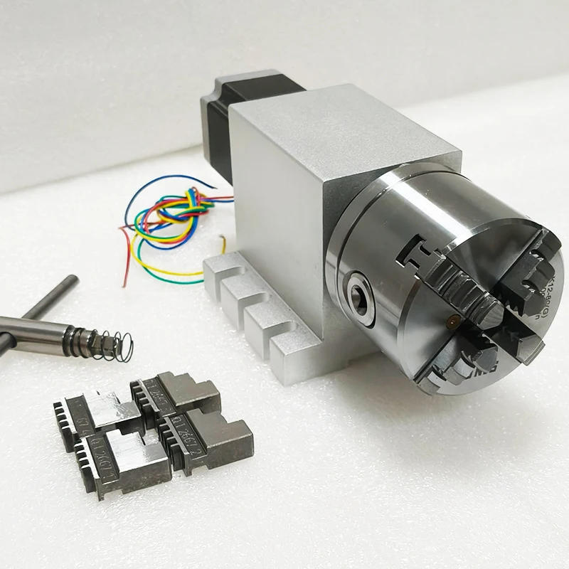 

Гармонический редуктор с 3-4-кулачковым поворотным патроном 80 мм/100 мм, 4-я ось ЧПУ, редукционное число 100 для фрезерного станка