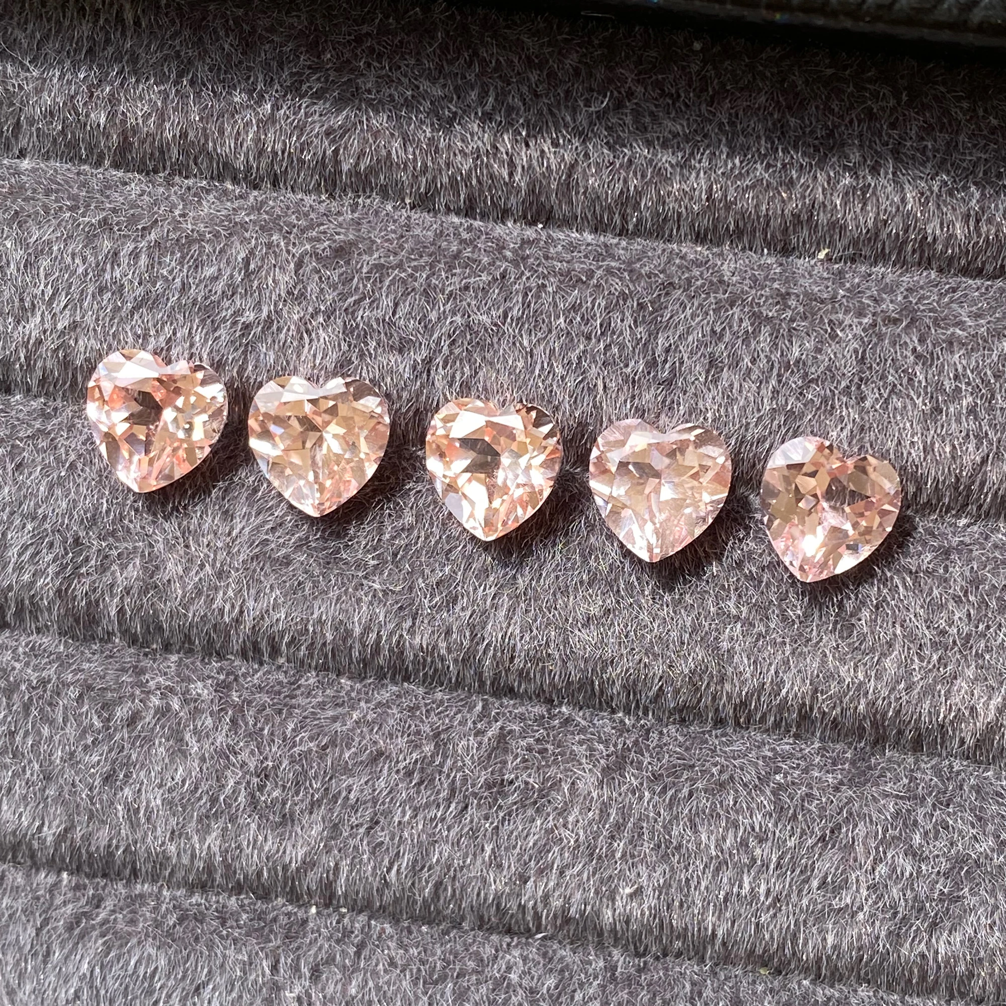 Eme jewe – saphir cultivé en laboratoire, coupe cœur rose pour breloques, matériaux avancés pour la fabrication de bijoux avec certificat AGL