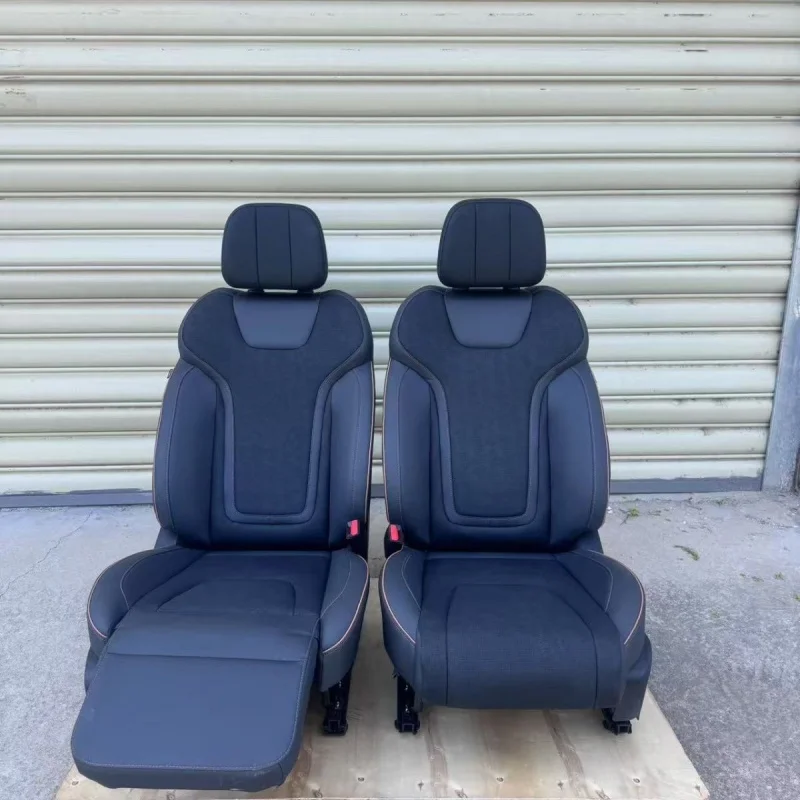 Suitable for Car Interior Accessories Luxury Front Leather Driver and Passenger Seats Car Seats Electric Motor Adjustable Power