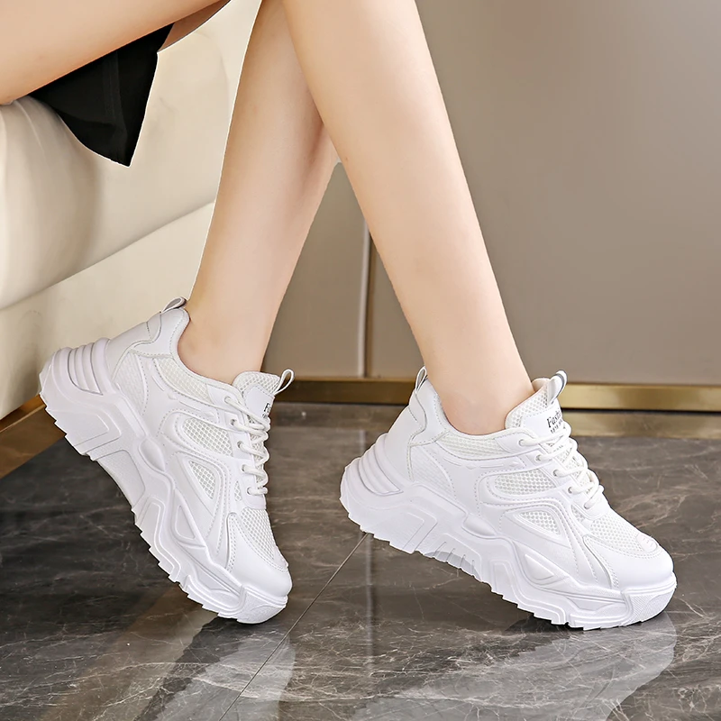 

*Fashionable Sexy Hot Selling Vulcanized Shoes Spring and Autumn New Round Toe Lace Up Comfortable Casual Sports Shoes for Women
