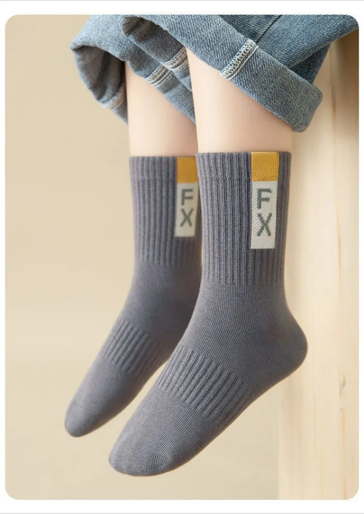 5 Pairs Children's Socks Autumn Medium Length Cotton Socks Kids Boys Sporty Socks Crew Sock