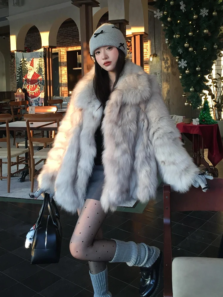2025 Winter new style fox-like fur integrated coat for women, mid-length eco-friendly fur coat, youthful fur coat