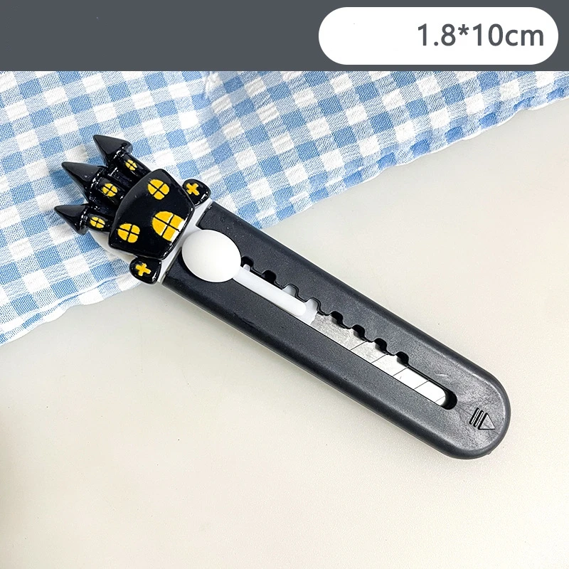Mini Portable Razor Plastic Stationery Knife Paper Cutter Halloween Utility Knife For Gift School Envelope Opening