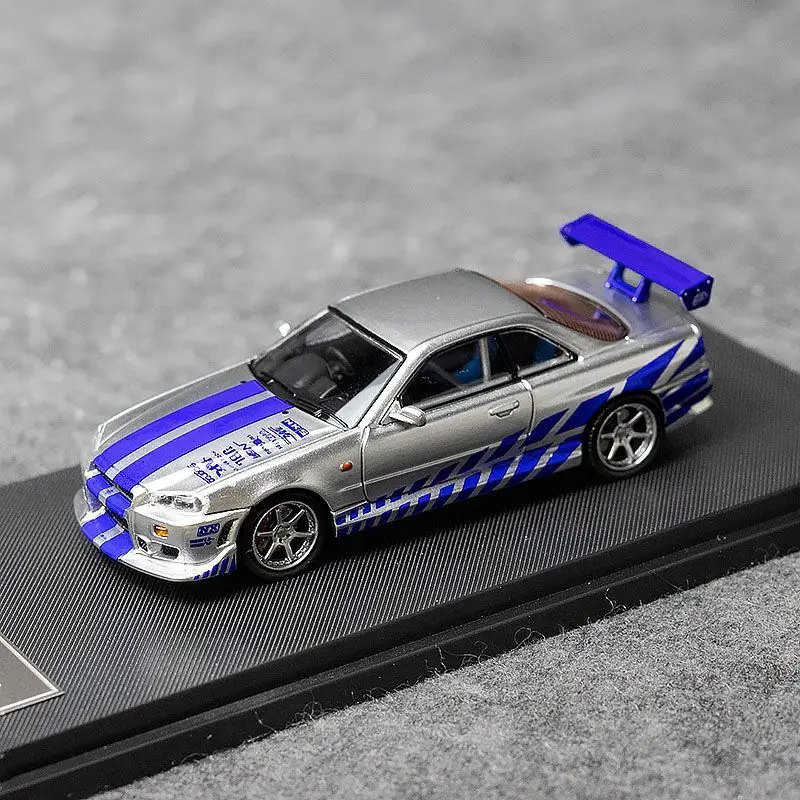 

KOD 1/64 Skyline GTR R34 C-West, гоночный автомобиль из сплава, литье под давлением и игрушечный транспорт, модель автомобиля, миниатюрная масштабная модель автомобиля для детей