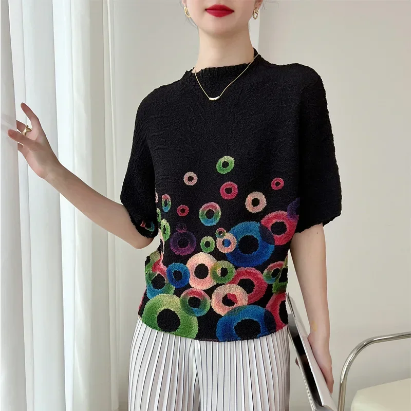 Miyake Pleated Short-sleeved T-shirt 2023 Summer New Women Loose Large Yards Bat Sleeve Thin Simple and Versatile Printed Tops