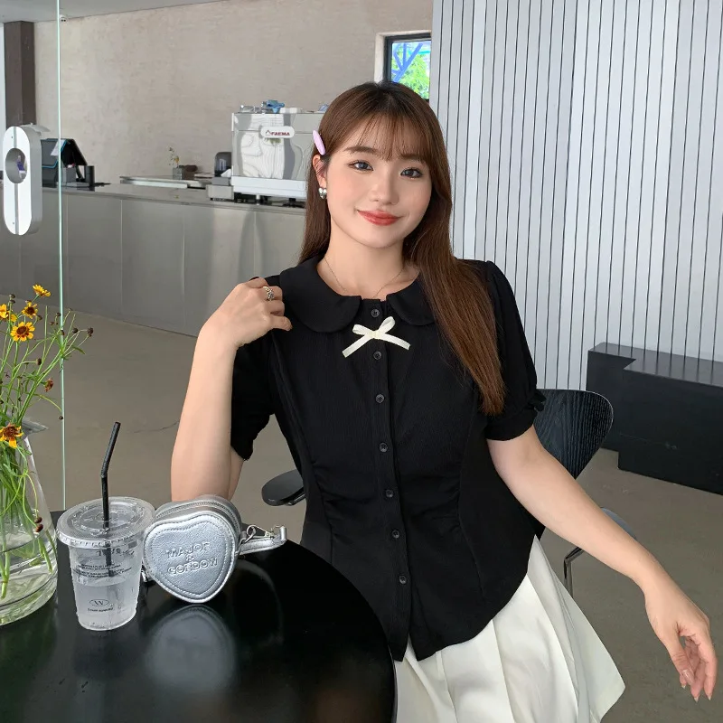 French college style age reducing doll neck top, suitable for plus size girls, slim fit and slimming short bubble sleeve shirt