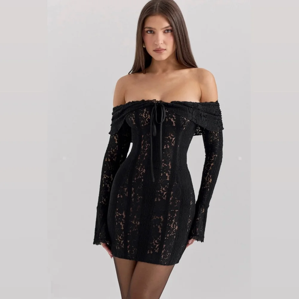 Customized Lace Temperament Off the Shoulder Black Charming Short Dresses Bespoke Occasion Cocktail Party Gown High Quality