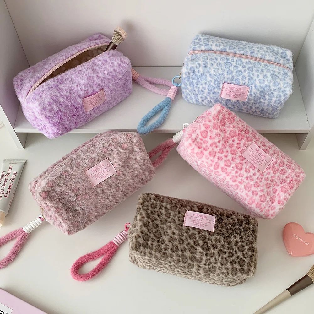 Plüsch-Make-up-Tasche mit Leopardenmuster, tragbare Schreibwarentasche für Studenten, Federmäppchen, Desktop-Aufbewahrungstasche, Aufbewahrungstasche für Damenbinden