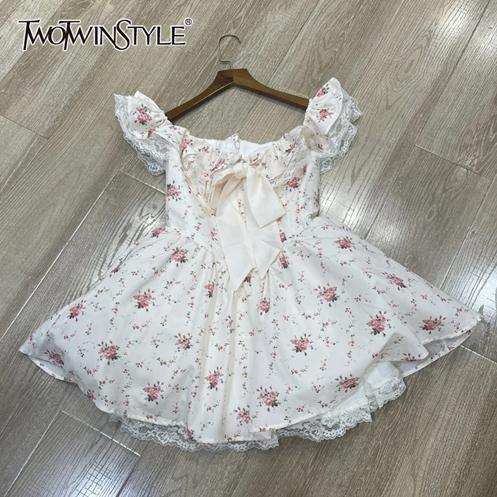 

TWOTWINSTYLE Sweet Spliced Bowknot Dresses For Women Slash Neck Off The Shoulder Sleeve High Waist Chic Dress Female KDR539068