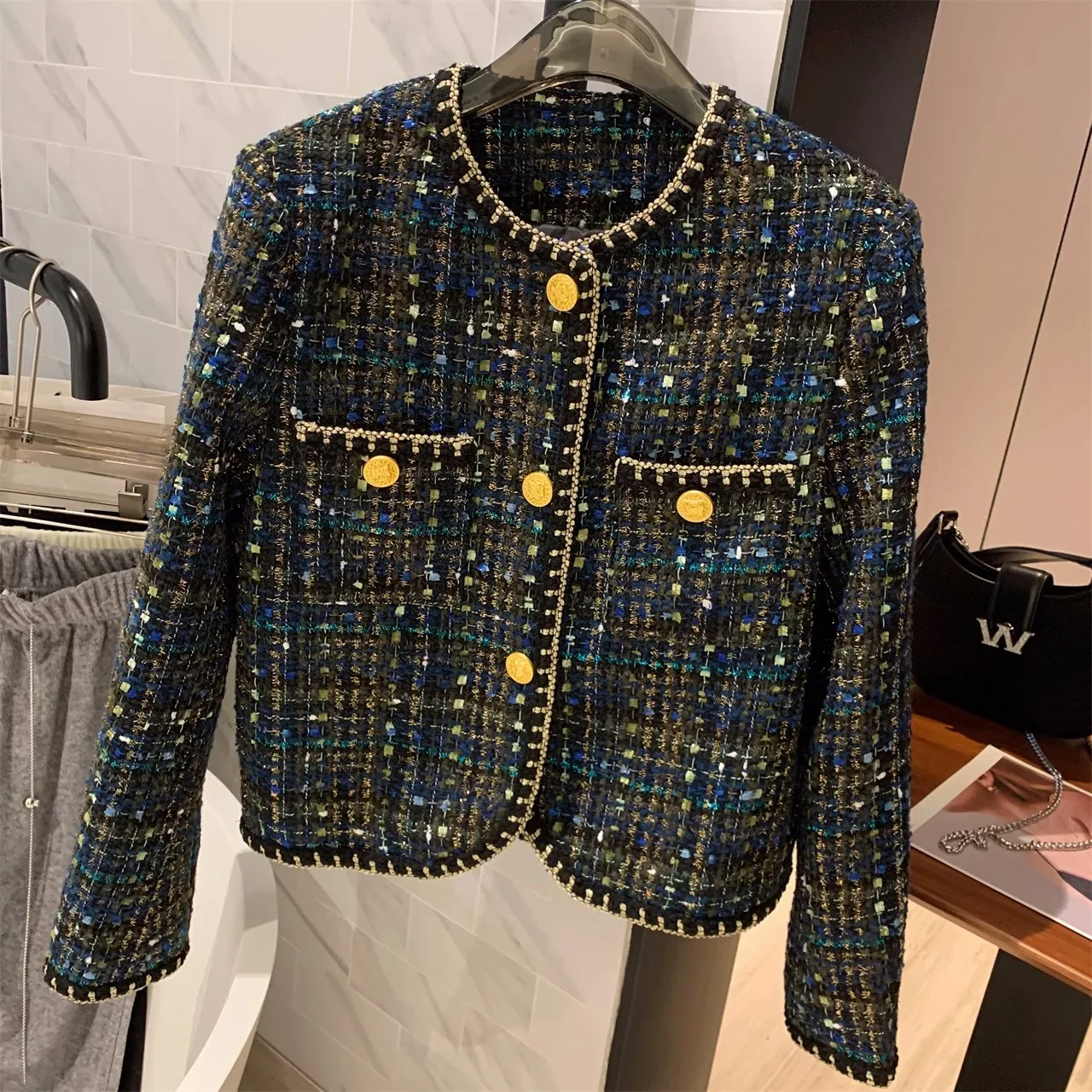 Foreign Weaving Tweed Short Coat Women 2024 Spring New Gold Button Sweet Outwear Vintage Casacos Jackets