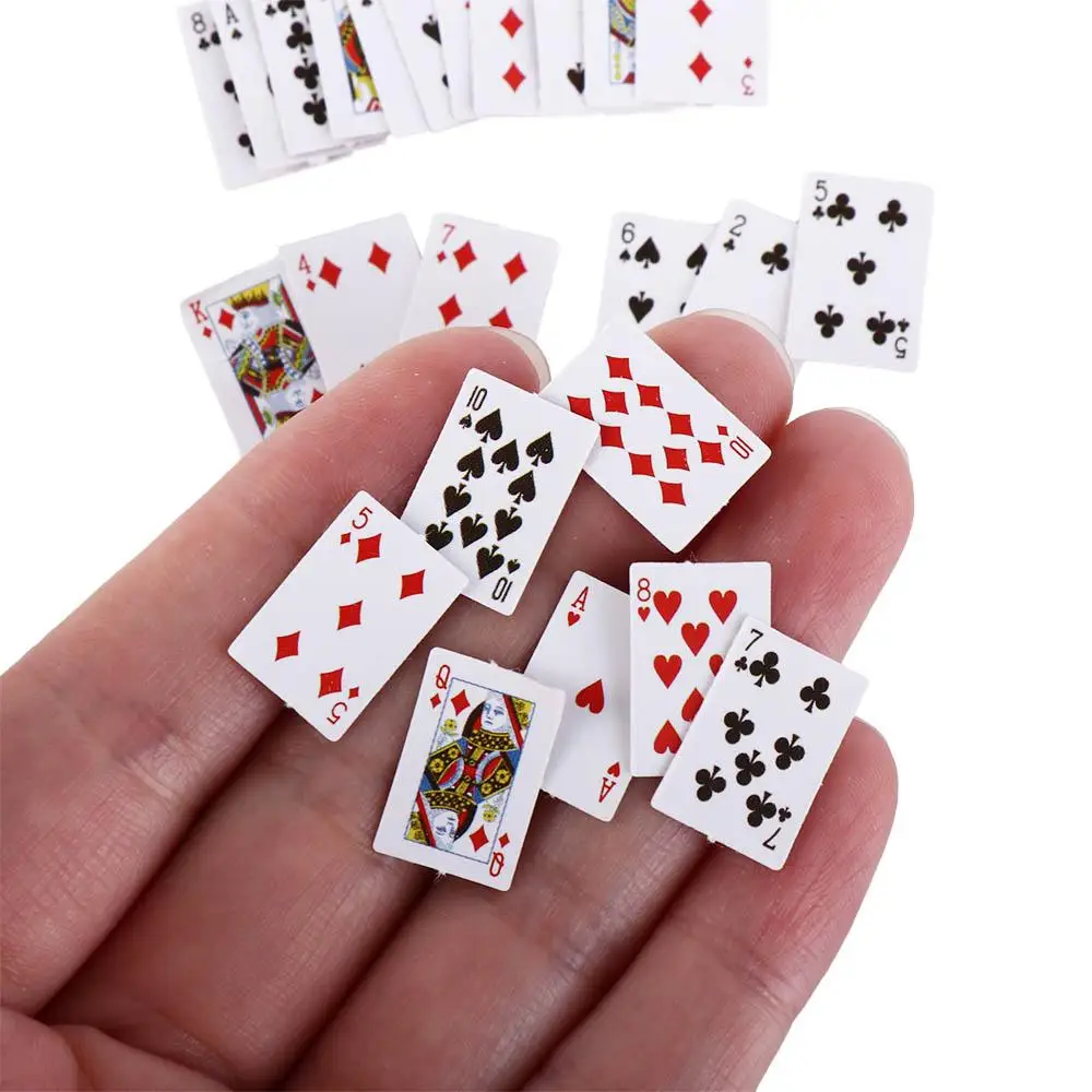 1set Cute 1:12 Miniature Games Poker Mini Playing Cards Miniature For Dolls Accessory Home Decoration 16x11mm Random Color