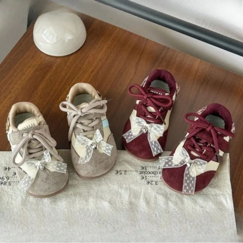 Girls' Retro Bow Low Top Casual Single Shoes 2026 Autumn New Children's Fashion Versatile Comfortable Anti Slip Lace Up Sneakers