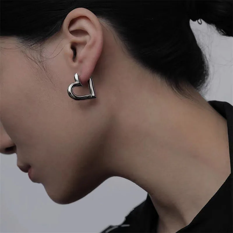New 925 Sterling Silver Heart Earrings Charming Minimalist Style Earrings Party Gift Women Fine Jewelry