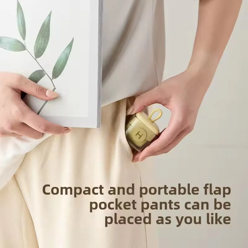 Portable Lint Remover Image 7