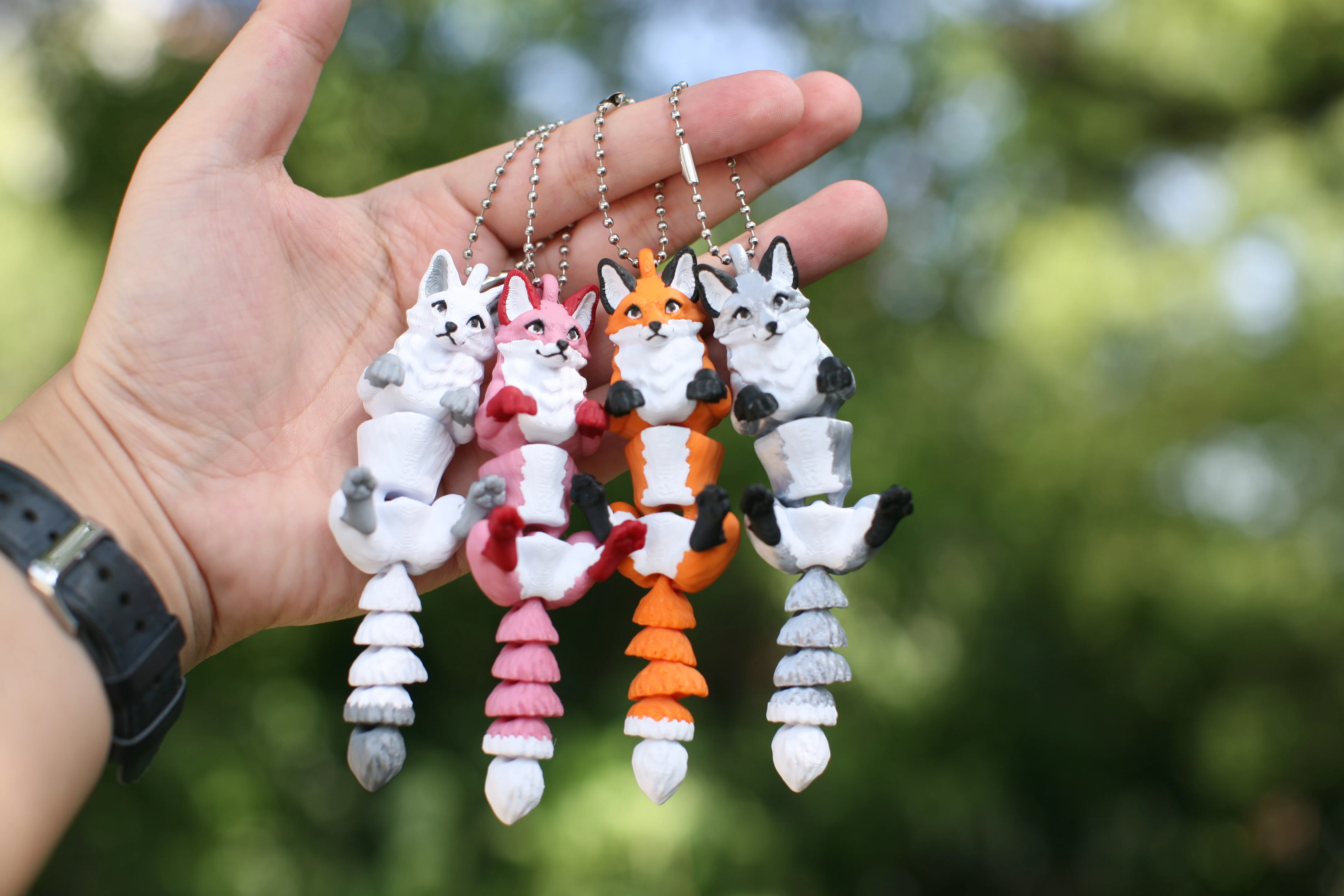 2/5 Pieces - 3D Printed Articulated Fox Hanging Ornaments, Halloween Bone Fox Keychain Gifts, Christmas Indoor and Outdoor Hanging Decorations, Car Hanging Ornaments, Valentine's Day Gifts