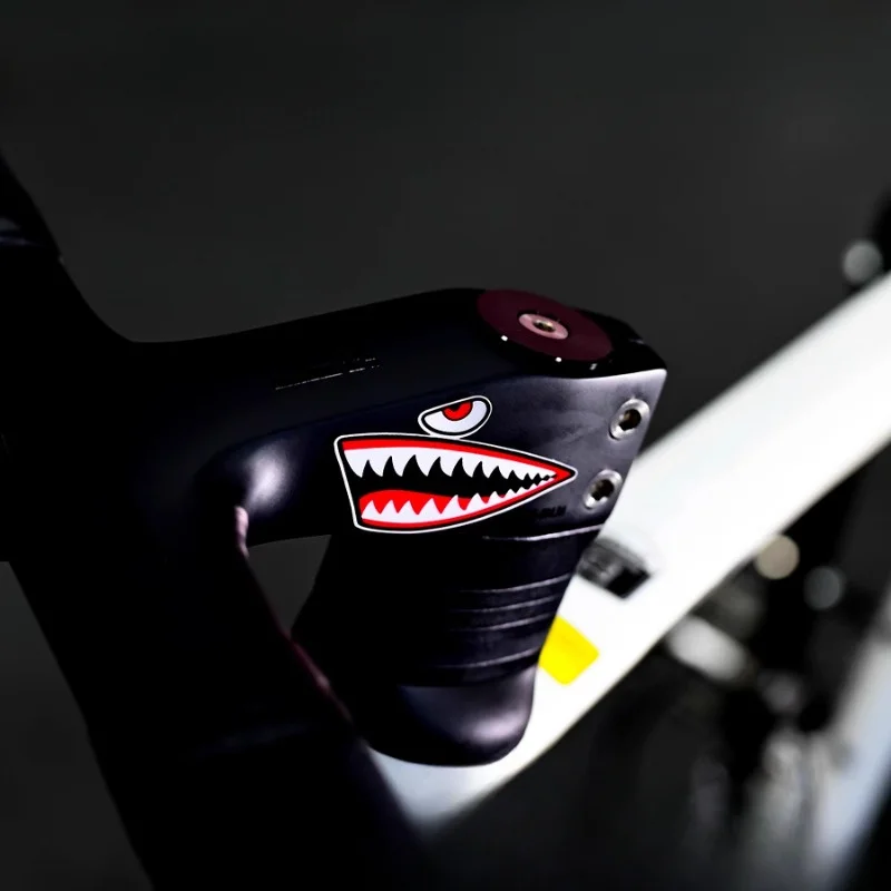 2 Pairs Shark Mouth Bike Stickers, Anti-scratch Reflective Head Tube Decals for Mountain & Road Bicycle