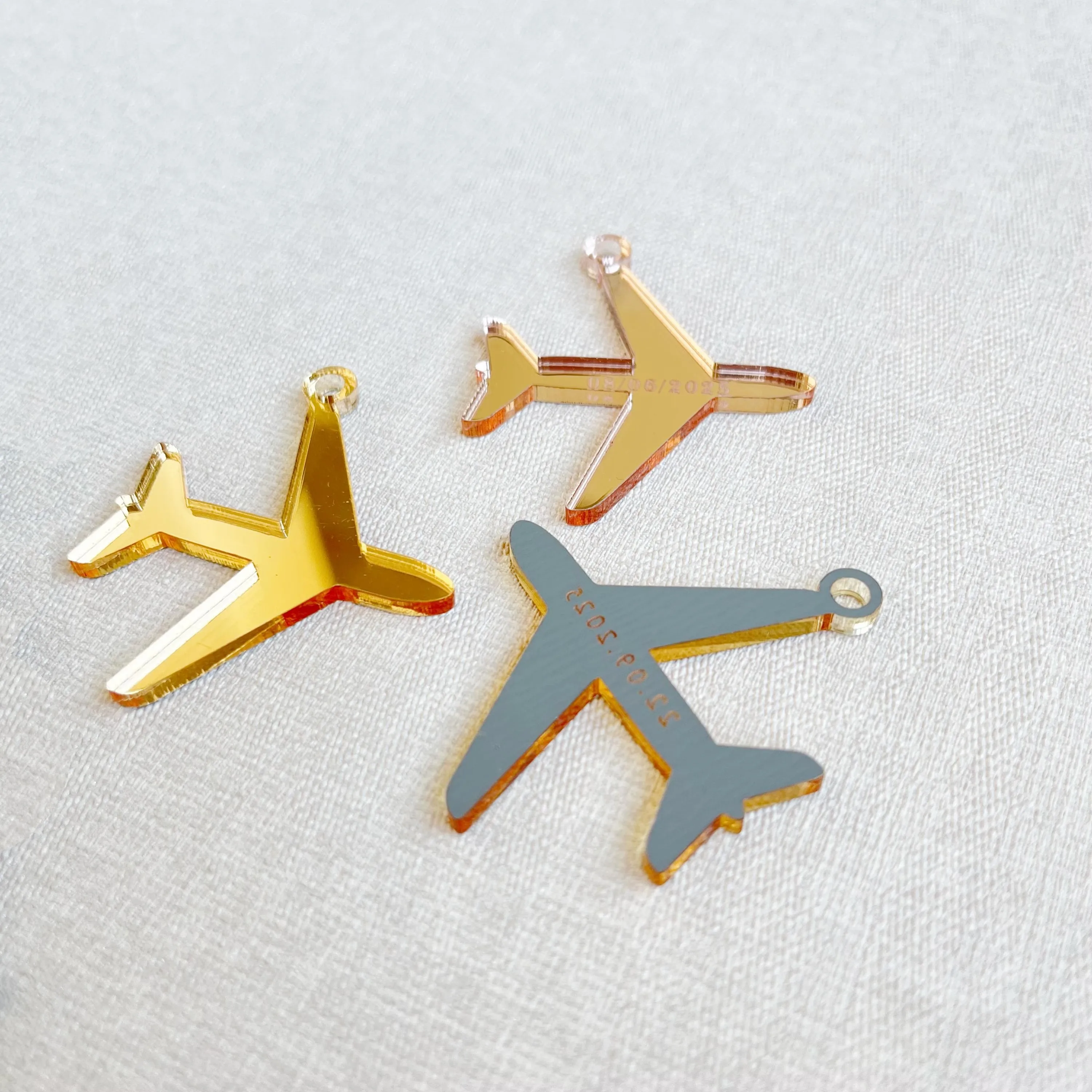 Personalized Airplane Charms for Destination Acrylic Wedding Invitations Custom Airplane Tags Party Decor Baby Shower Tags
