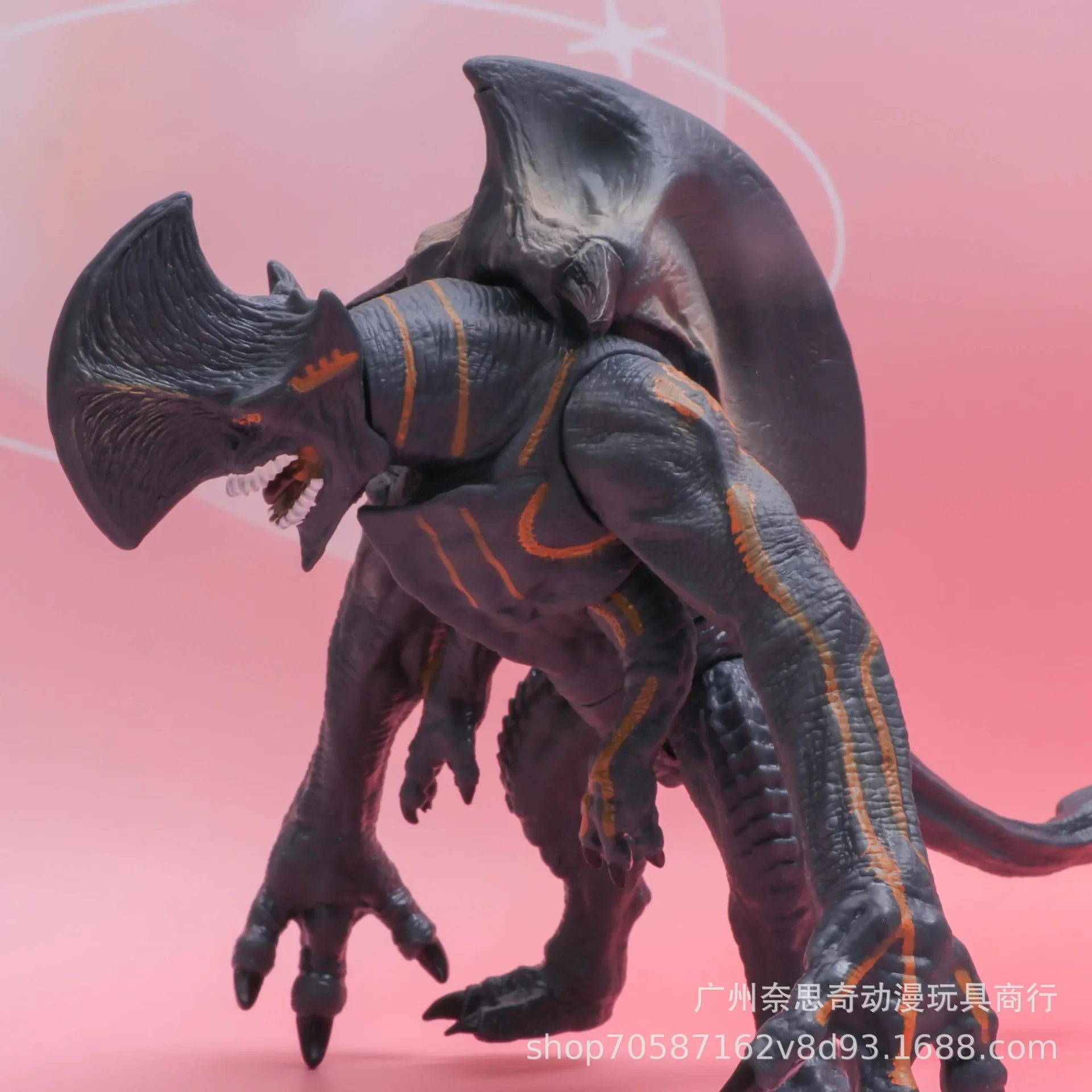 19cm Movie Monster Axe-Head Action Figure PVC model Statue Toys Desk Decor Ornament Collection Gifts