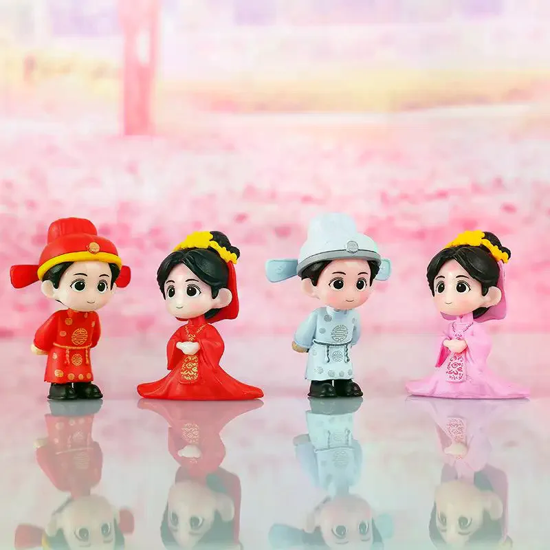 4Pcs/set Mini Couples Figurines Micro Landscape DIY Miniatures Resin Crafts Fairy Garden Moss Home Decor