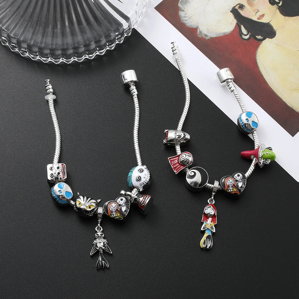 Weihnachts- und Halloween-Armband mit Weihnachtsmann-, Weihnachtsbaum- und Jack-Skellington-Geisteranhängern, Armbänder für Frauen und Männer, Geschenk – Detail 5