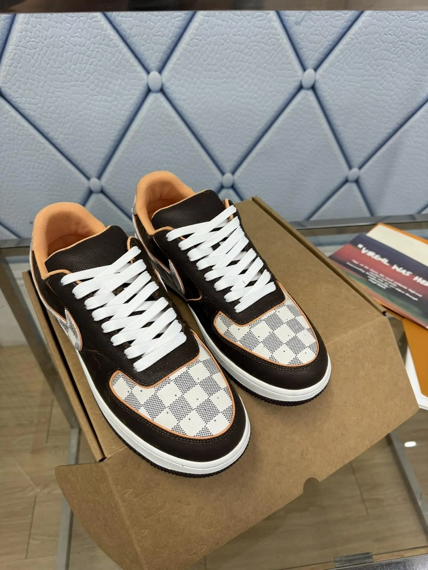 Unisex Round Toe Low Top Flat Casual Shoes Grain Leather & Check Fabric Patchwork Orange Inner Lining Lace Up Sneakers
