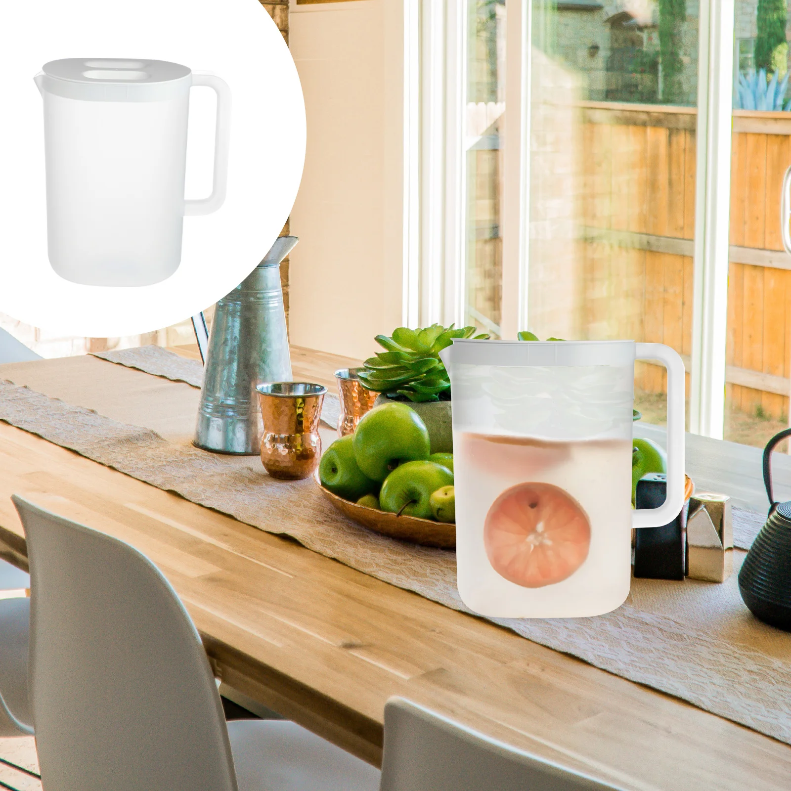 

2.2L Cold Water Kettle Large Capacity Heat Resistant Plastic Pitcher With Scale For Picnic Party Outdoor Swimming Pot